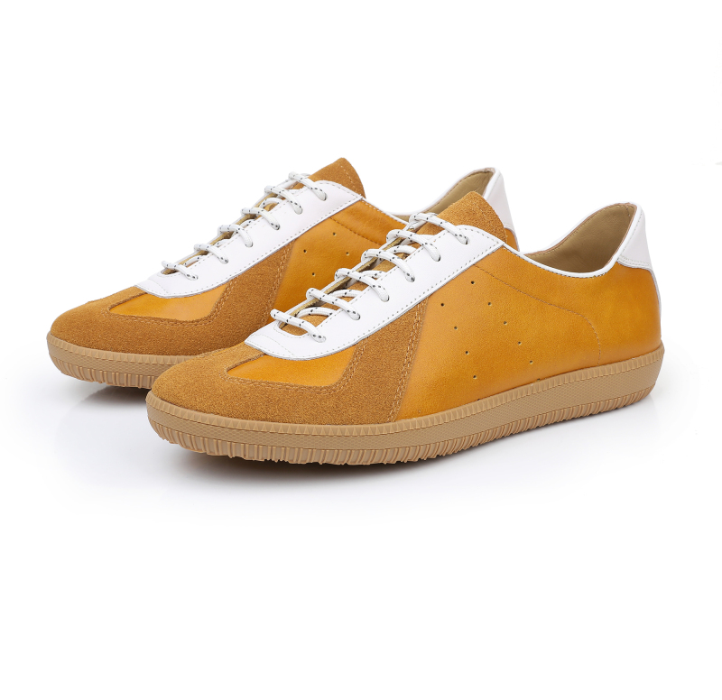 Casual shoes