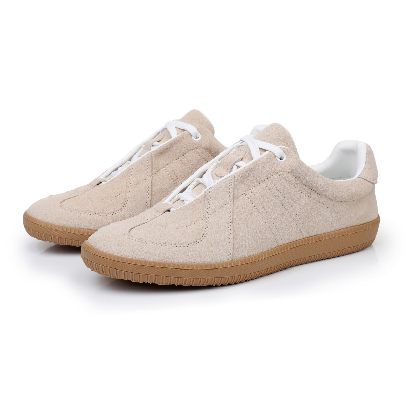 Casual shoes
