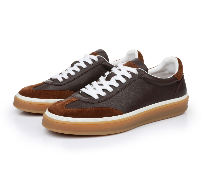 Casual shoes
