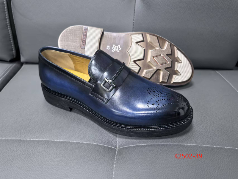 Loafer shoes Wholesale supply