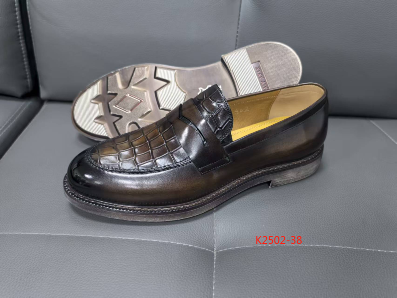 Loafer shoes Wholesale supply