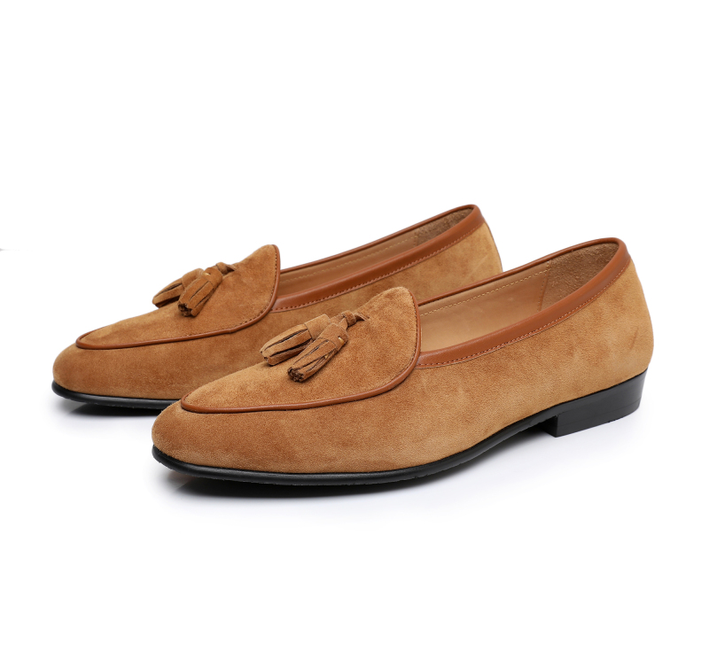 Classic Tassel Pendant Loafer