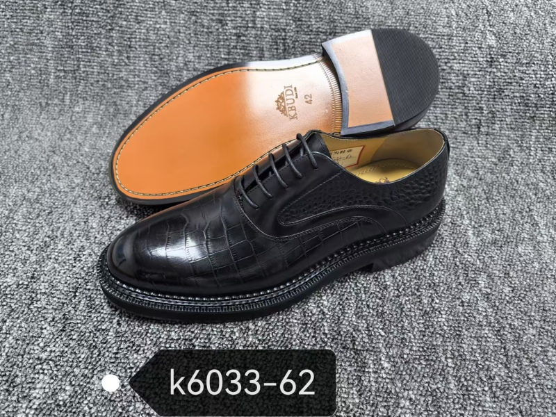 Leather shoes Wholesale supply