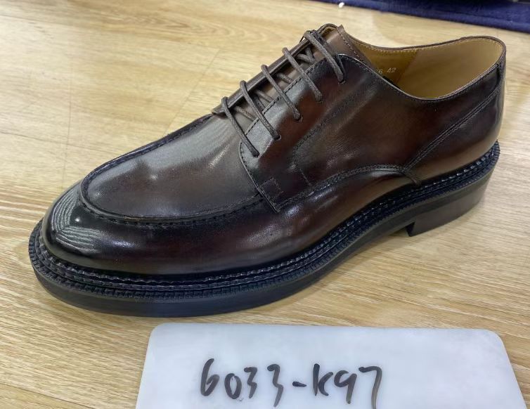 Leather shoes Wholesale supply