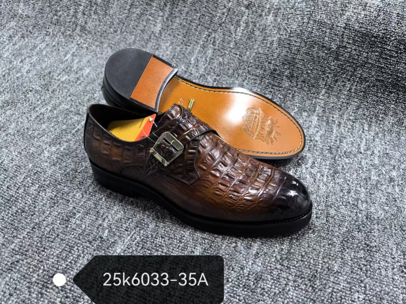 Leather shoes Wholesale supply