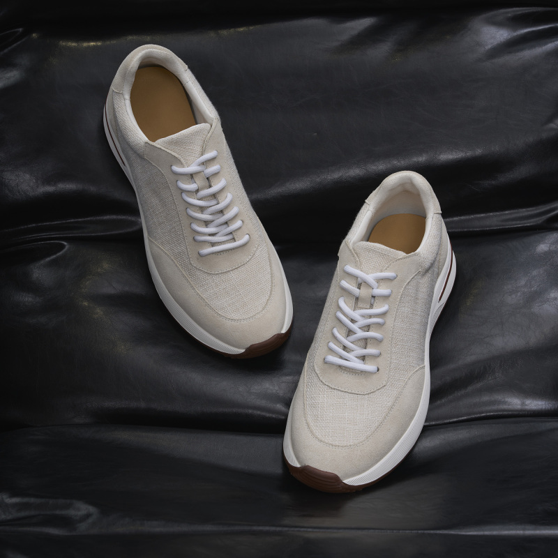 Casual shoes