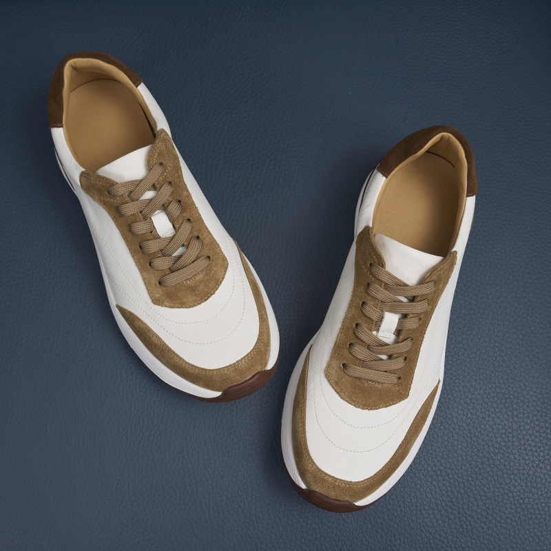 Casual shoes