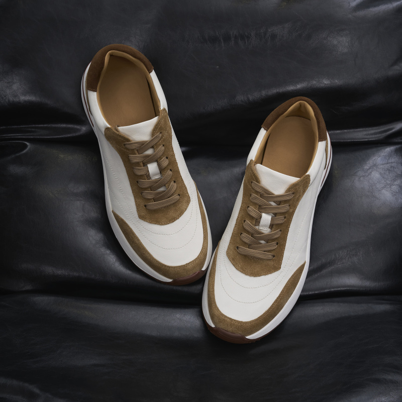 Casual shoes