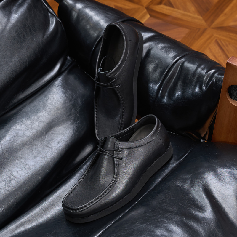 Casual shoes