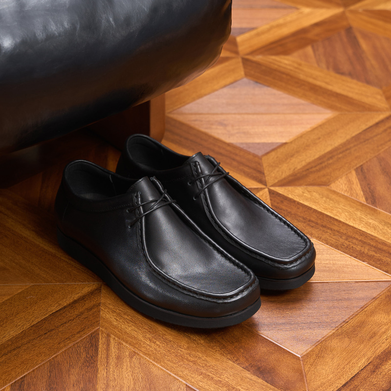 Casual shoes