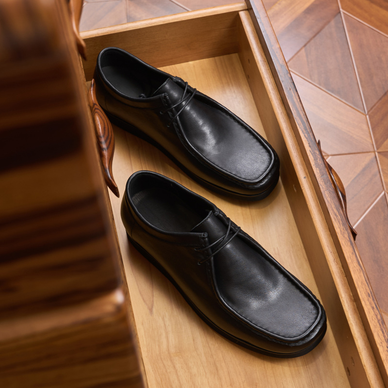 Casual shoes