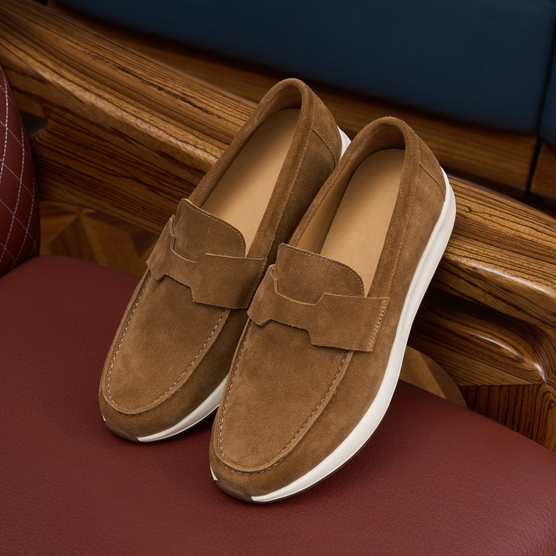 Casual shoes