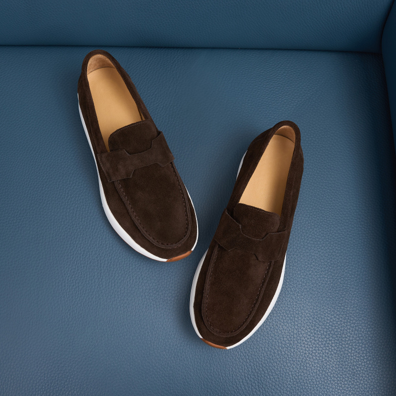 Casual shoes