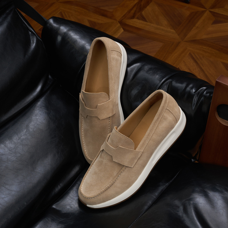 Casual shoes