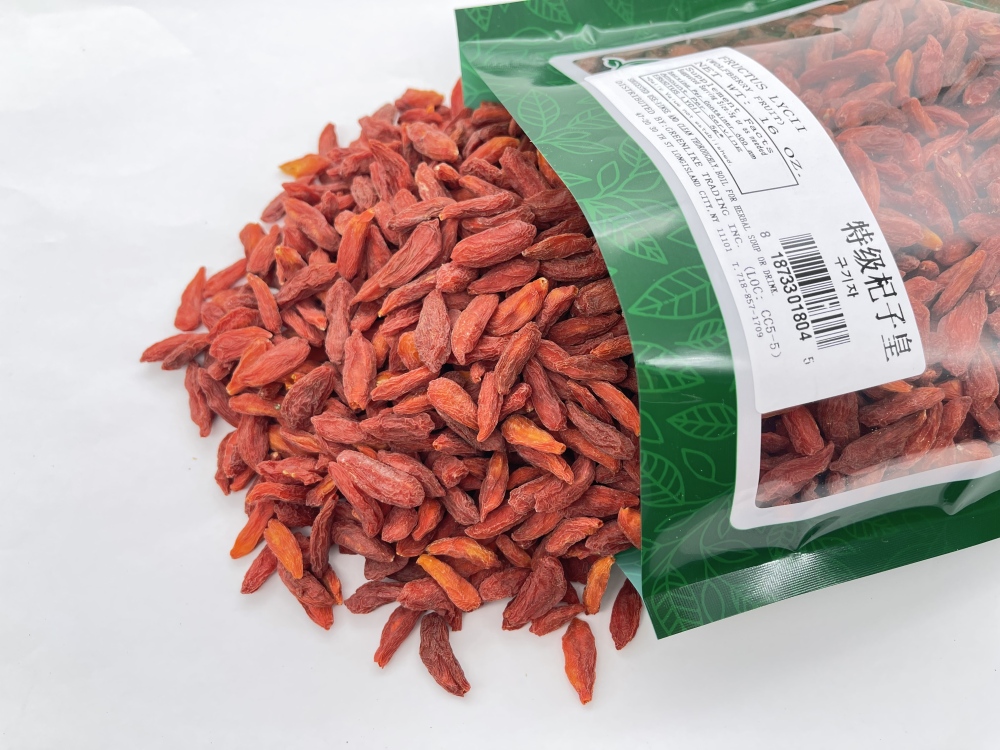 Chinese Wolfberry - Goji Berries | 100% Natural Sun-Dried Whole Fruit | Sulfate & Additive Free - Great Flavor for Drinks and Soup 特级杞子皇, 枸杞