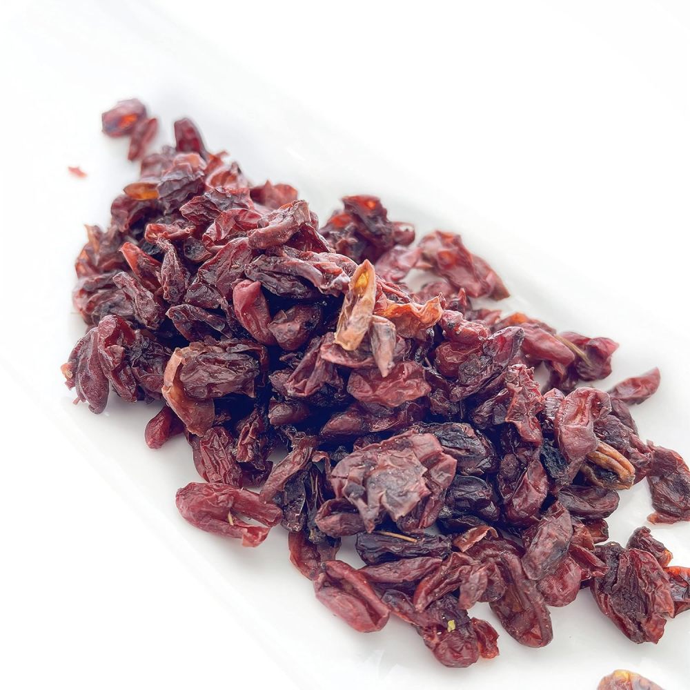 Premium Dried Asiatic Cornelian Cherry 8oz - 山萸肉, Pitted & Sun-Dried Fruit for Herbal Infusions & Desserts, 山茱萸, Resealable Bag (Tart-Sweet, Sulphur-Free)