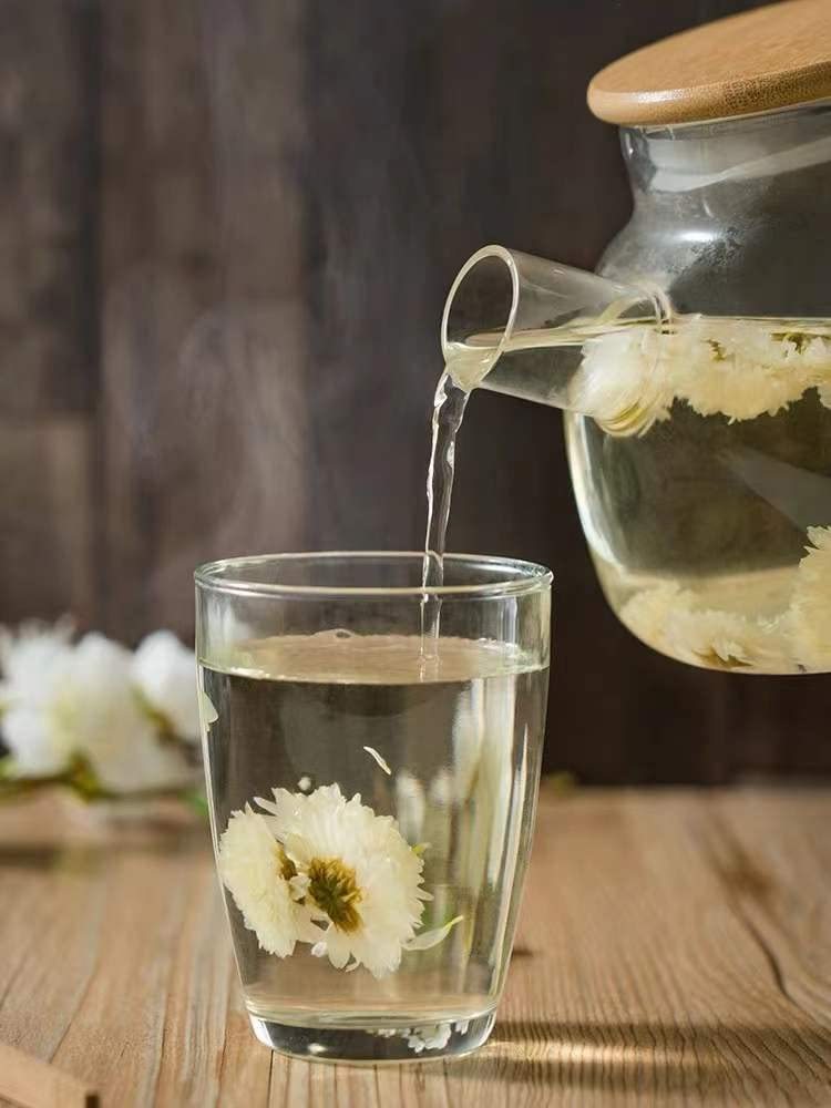 Imperial Grade Huangshan Chrysanthemum Flowers - 贡菊, Carbon-Roasted Whole Blooms for Tea & Culinary Art, Resealable Bag (Sulphur-Free, Honey-Sweet Aroma)