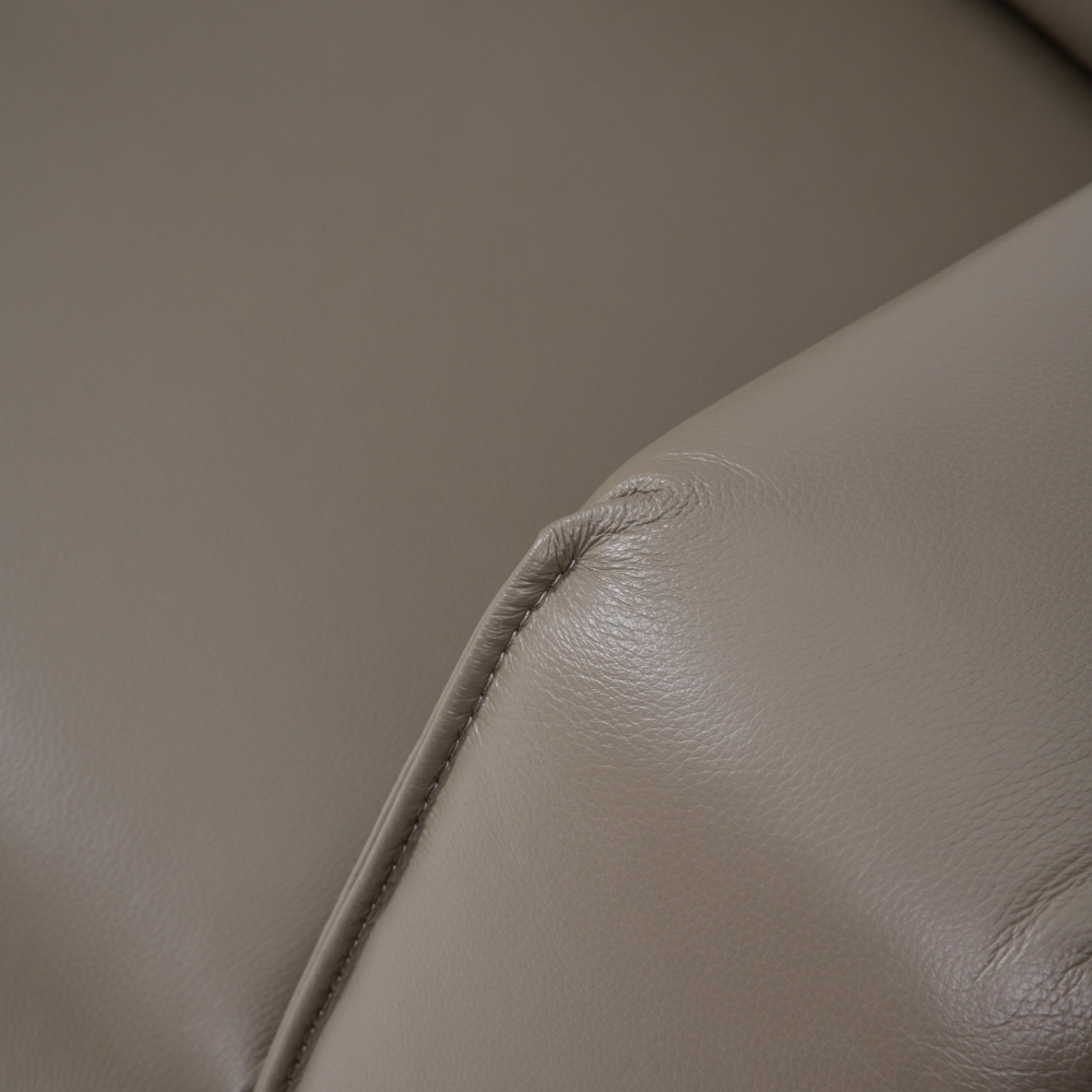 Freya 四座全真皮電動功能梳化