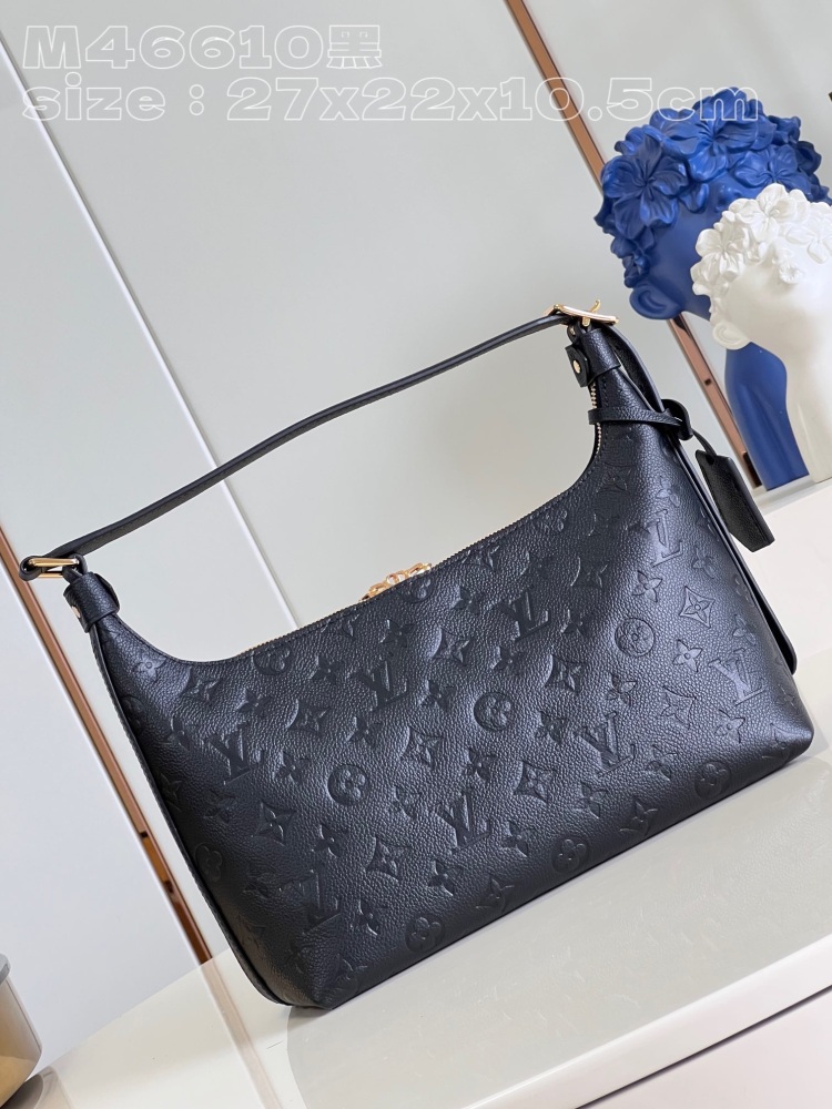The LV M46610 black embossed handbag features soft Monogram Empreinte embossed leather to create a curved contour, paying tribute to the brand's collection design with retro style and exquisite details