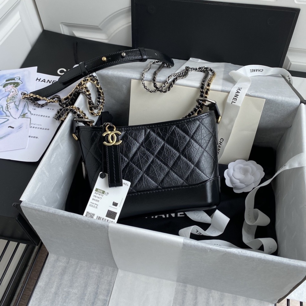 Chanel 91810 Classic Stray Bag Chanel Gabrielle Xiaoxiang Innovation never disappoints, delicate and soft bag body and tough and wide bottom