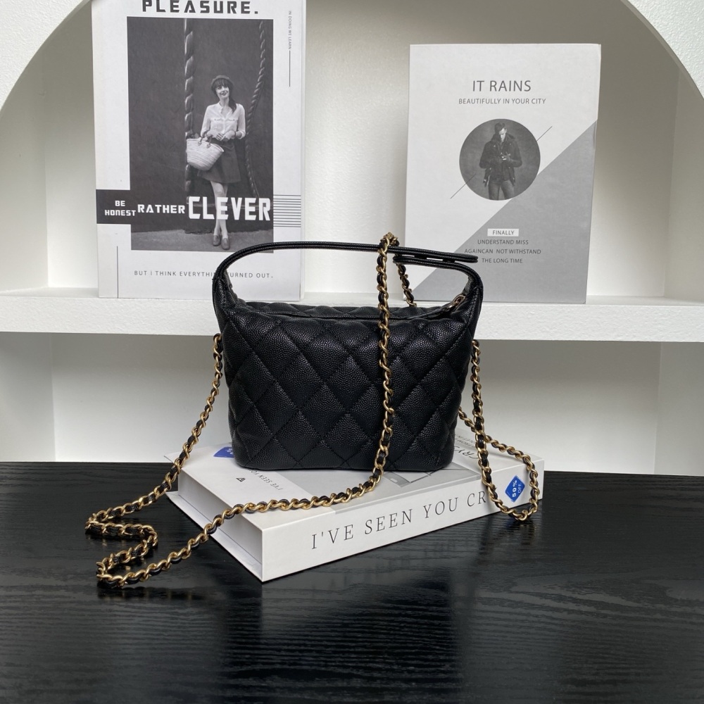 Chanel AP4484 25P portable lunch box bag with cowhide and metal chain brushed double c logo, compact and elegant, perfectly combining practicality