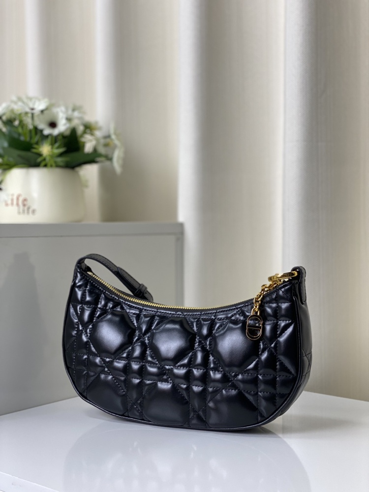 Dior's new model visible real shots, high-end quality, high-quality materials
