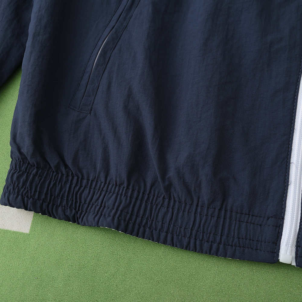 2425 Vancouver Whitecaps FC Wear on both sides windbreaker