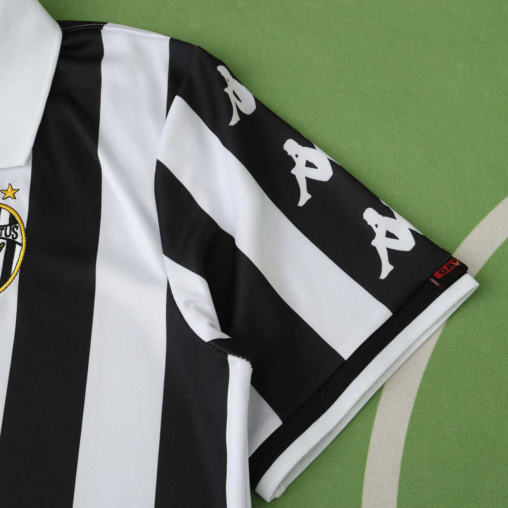 9900 season Juventus F.C. home retro Fan version