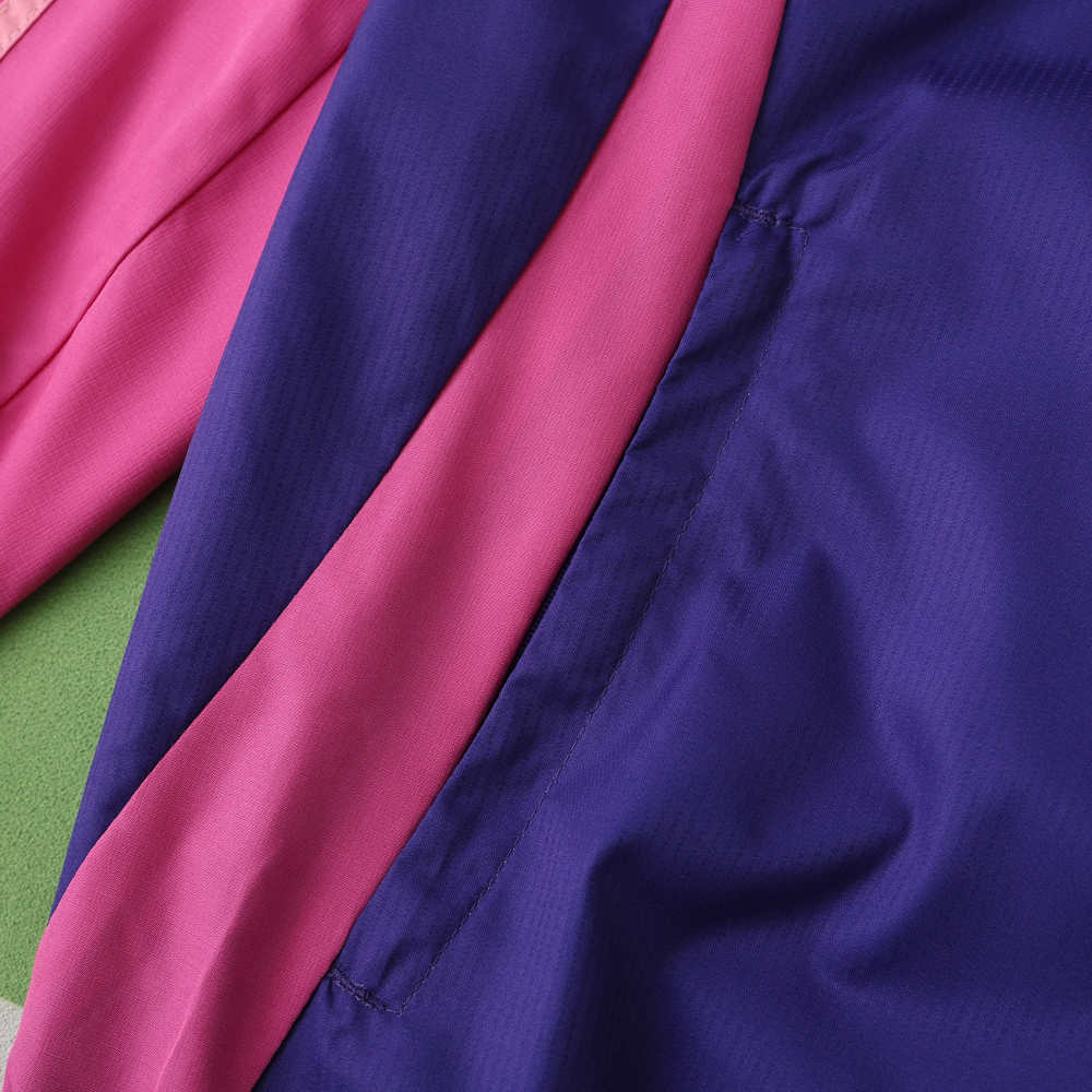 2425 Germany Wear on both sides windbreaker