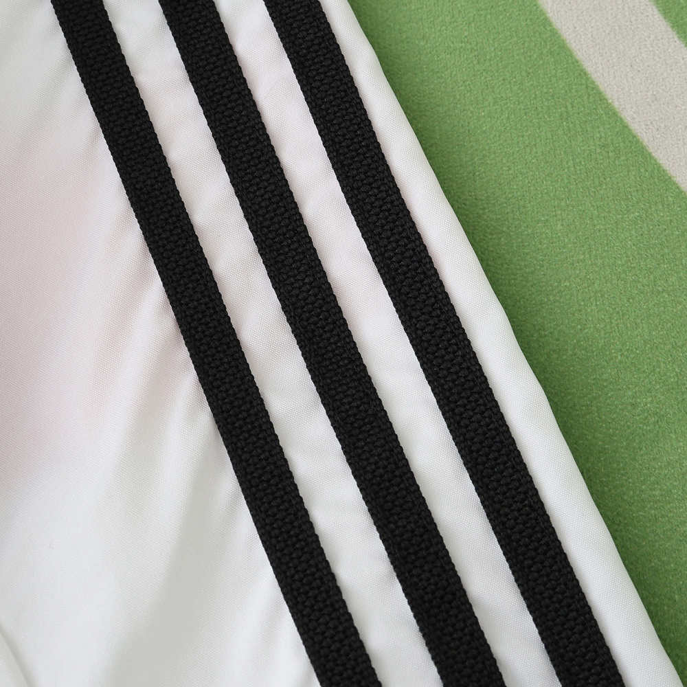 2425 Juventus F.C. Wear on both sides windbreaker