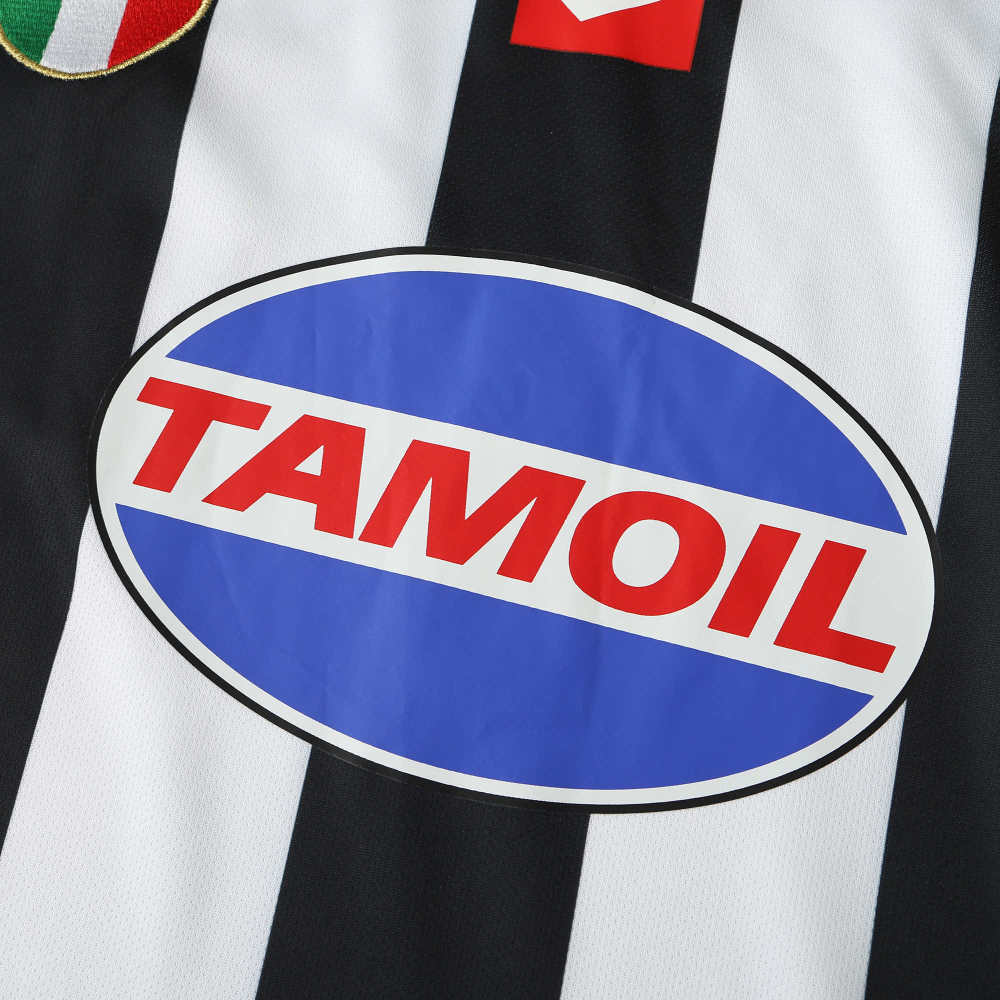 0203 season Juventus F.C. home retro Fan version