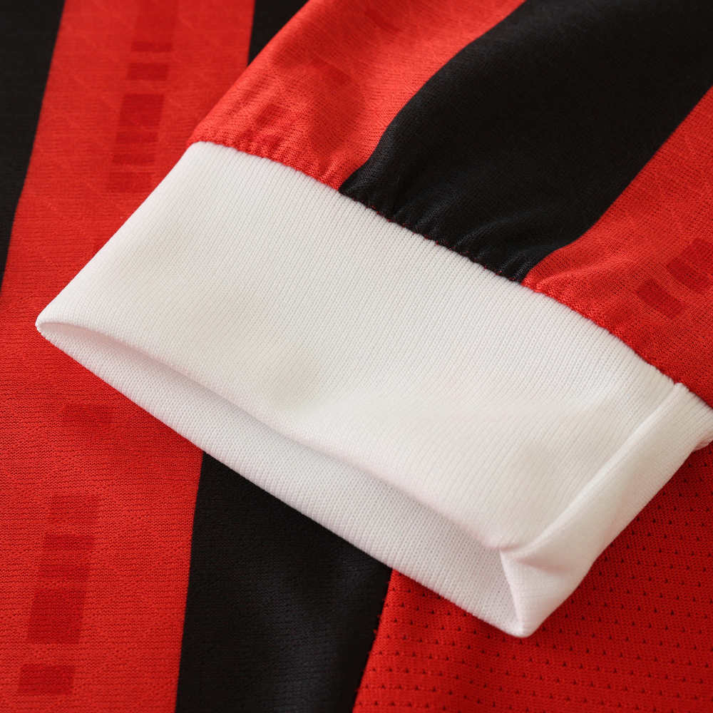 2425 season A.C. Milan home Long sleeved Player version