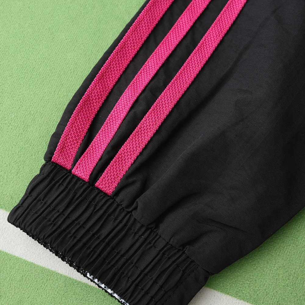 2425 Juventus F.C. Wear on both sides windbreaker
