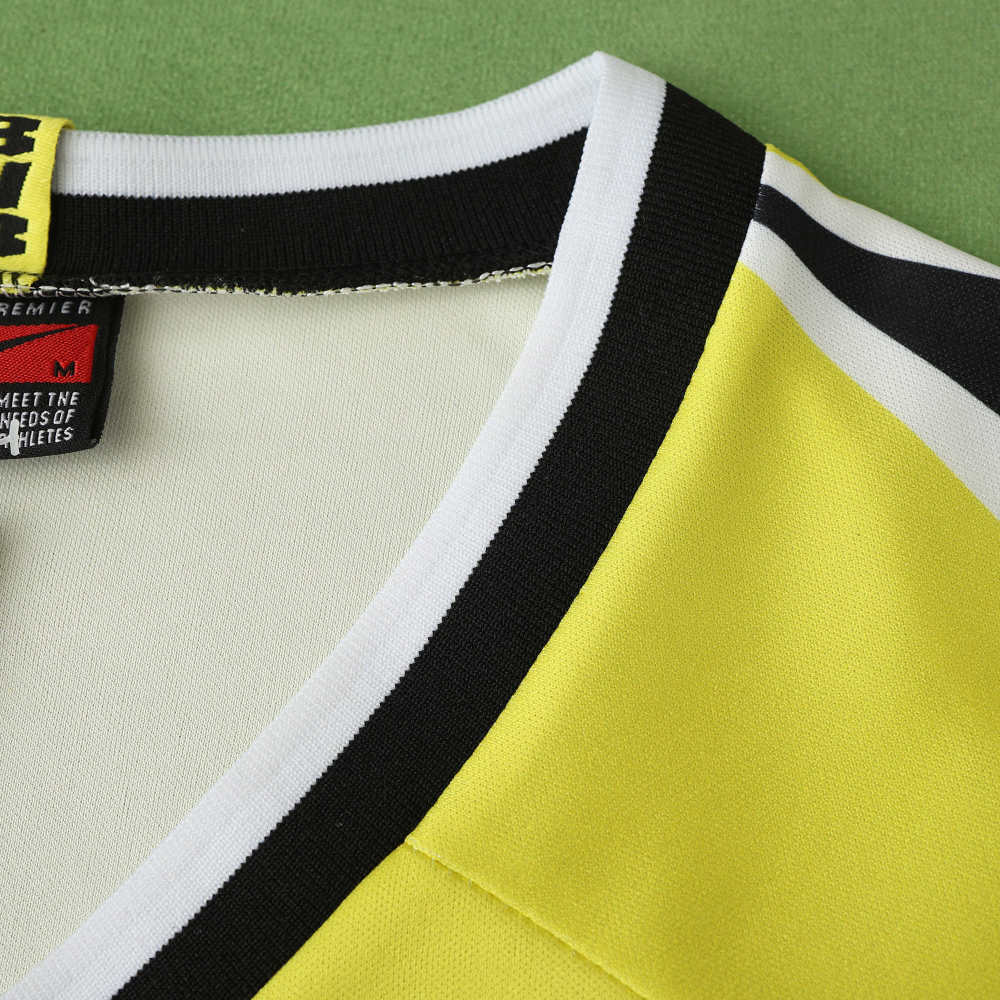 9596 season Borussia Dortmund home retro Fan version
