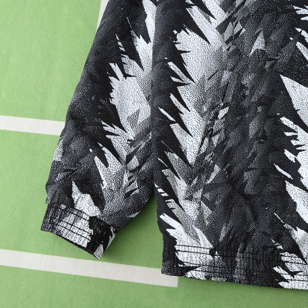 2425 Juventus F.C. Wear on both sides windbreaker