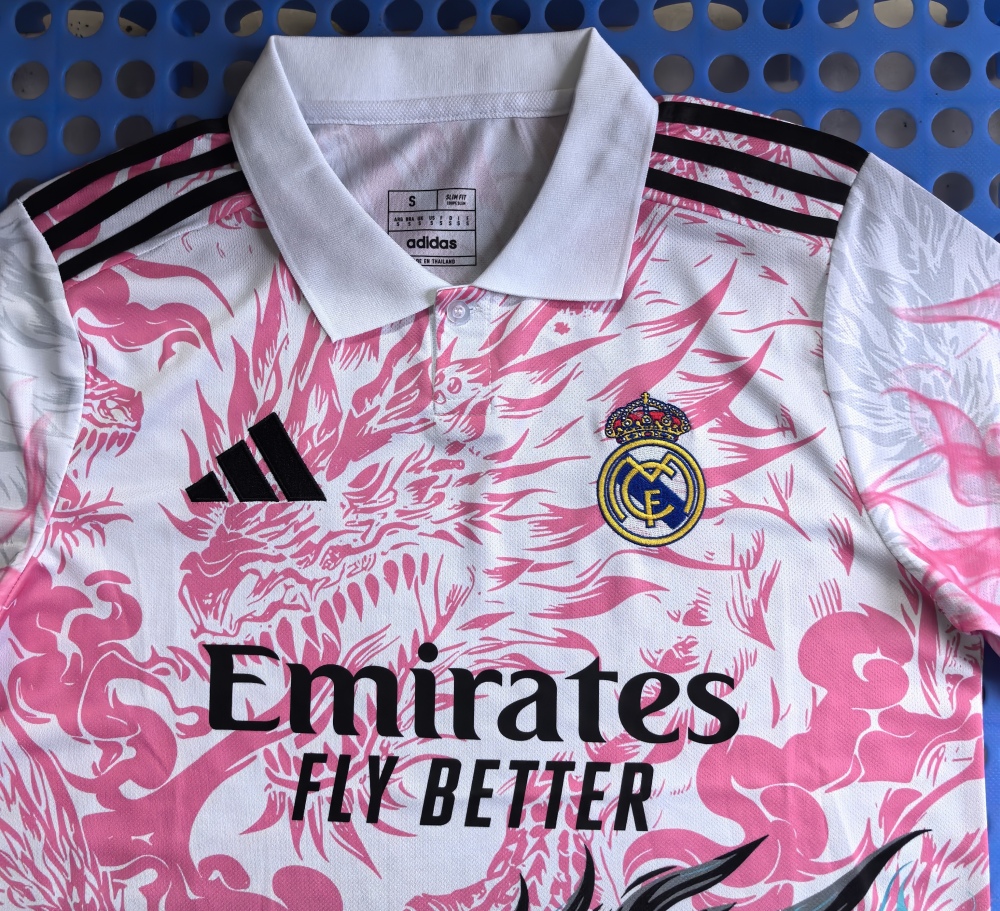 (S-3XL) 1:1 Copy Top Quality 2025/2026  Real Madrid Pink Gradient Spray Dragon Edition