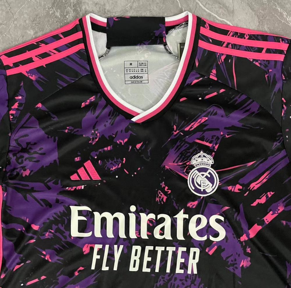 (S-3XL) 1:1 Copy Top Quality 2025/2026 Real Madrid black and purple training jersey
