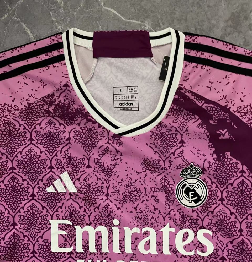 (S-3XL) 1:1 Copy Top Quality 2025/2026 Real Madrid purple training jersey