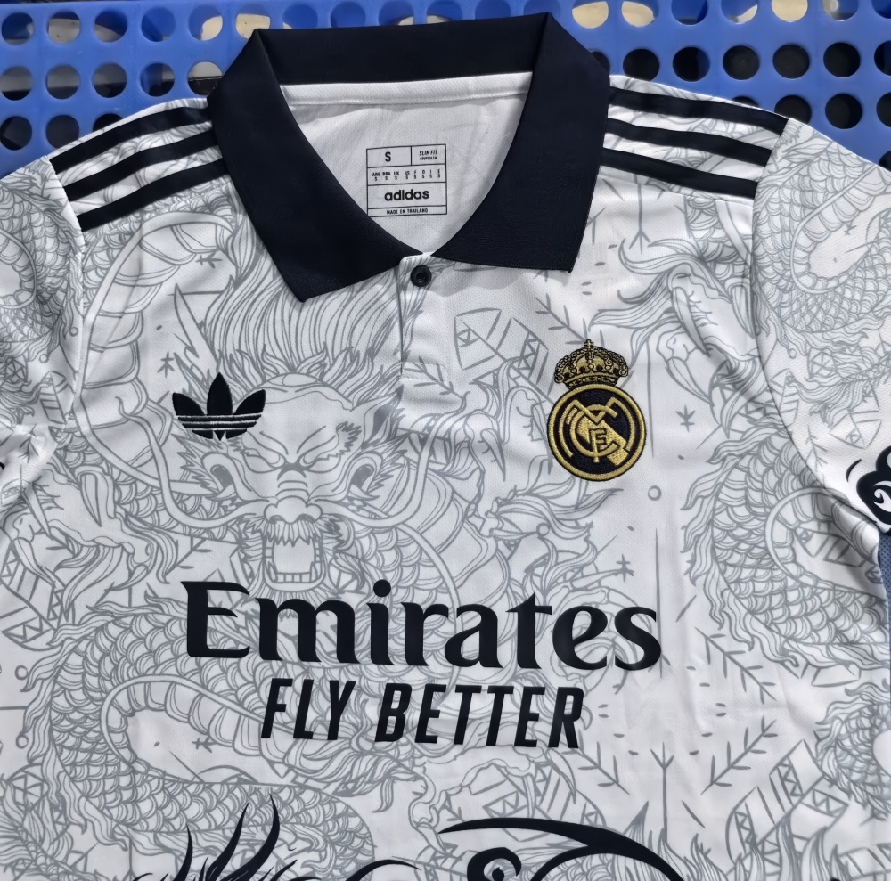 (S-3XL) 1:1 Copy Top Quality 2025/2026 Real Madrid Dragon Spray Edition POLO White