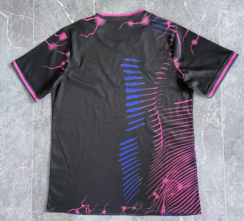 (S-3XL) 1:1 Copy Top Quality 2025/2026 Real Madrid Leopard Black and Pink