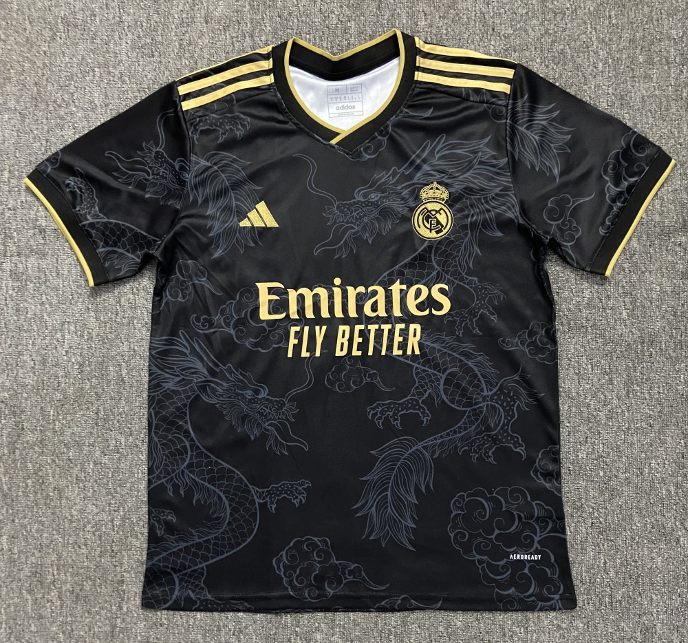 (S-3XL) 1:1 Copy Top Quality 2025/2026 Real Madrid Dragon Golden Advertisement
