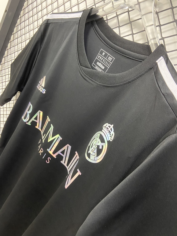 (S-3XL) 1:1 Copy Top Quality 2025/2026 Real Madrid T-shirt Gradient