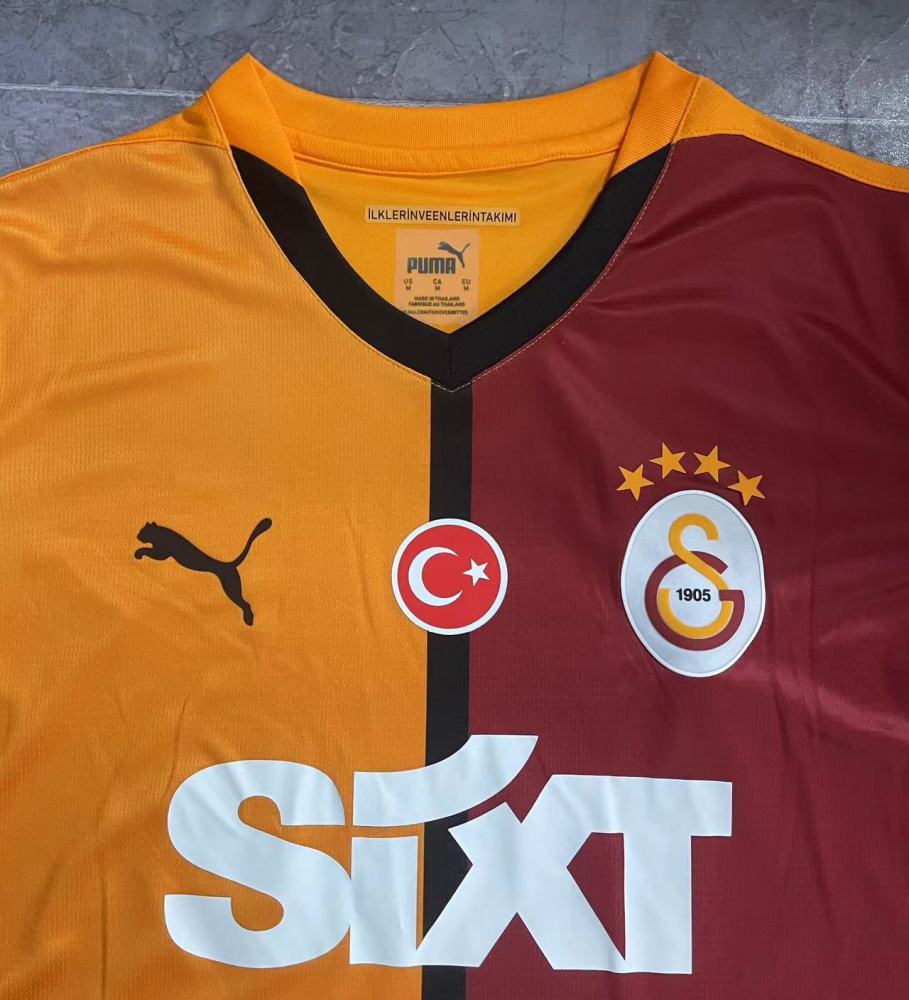 (S-3XL) 1:1 Copy Top Quality 2025/2026 Galatasaray's home ground