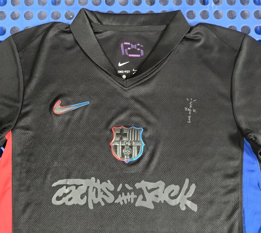 (S-3XL) 1:1 Copy Top Quality 2025/2026 Barcelona co-branded version (black)