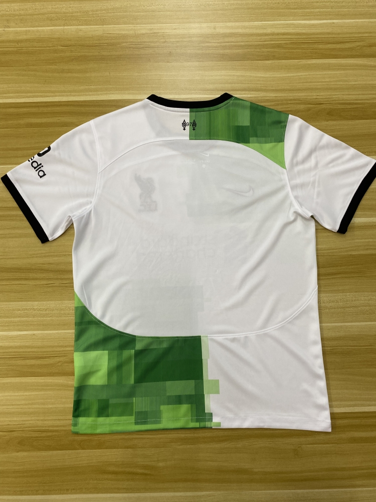 (S-3XL) 1:1 Copy Top Quality 2025/2026 Liverpool's home ground