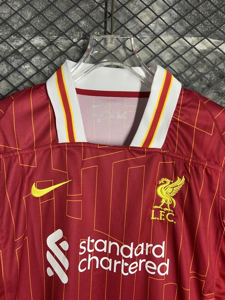 (S-3XL) 1:1 Copy Top Quality 2025/2026 Liverpool's home ground