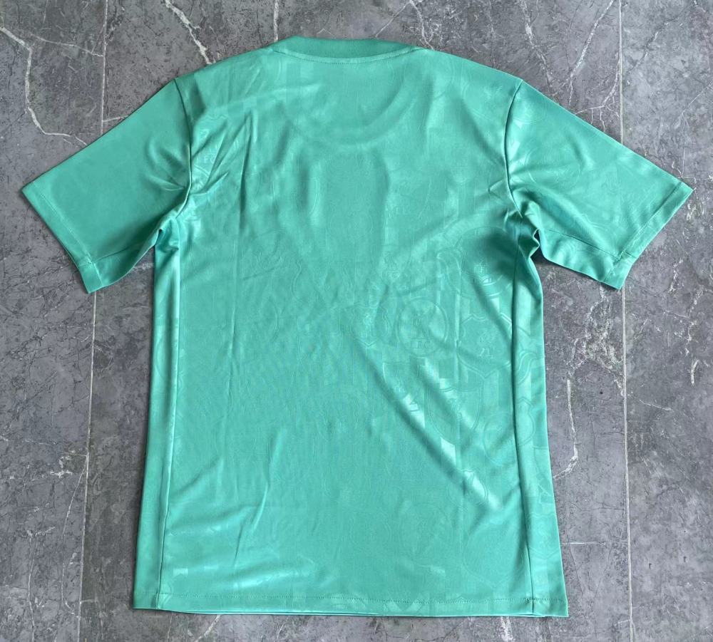 (S-3XL) 1:1 Copy Top Quality 2025/2026 Liverpool's pre-match training kit in green