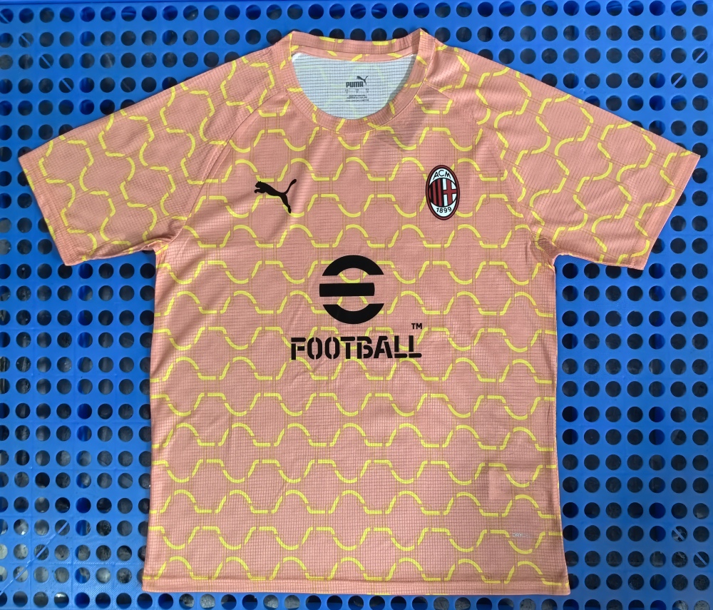 (S-3XL) 1:1 Copy Top Quality 2025/2026 AC Milan's orange-pink pre-match training kit