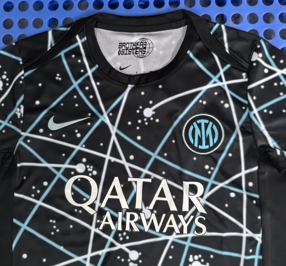 (S-3XL) 1:1 Copy Top Quality 2025/2026 Inter Milan's pre-match training kit in black and blue