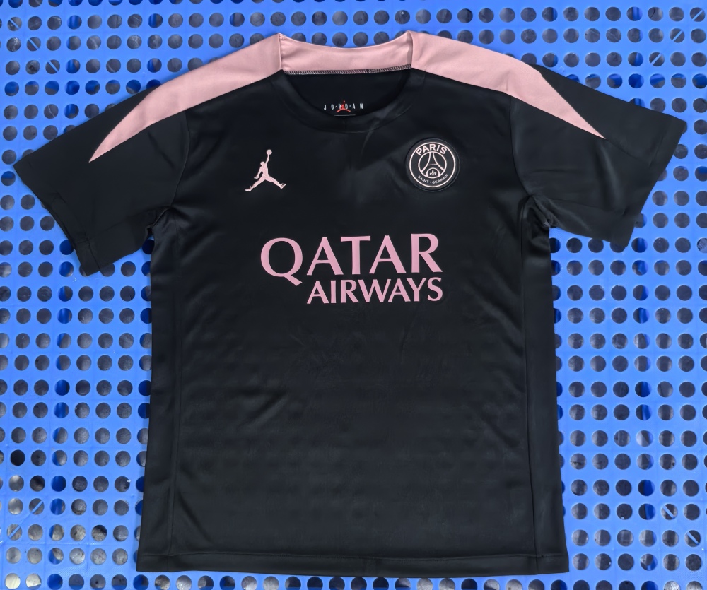 (S-3XL) 1:1 Copy Top Quality 2025/2026 Paris black and pink pre-match training kit